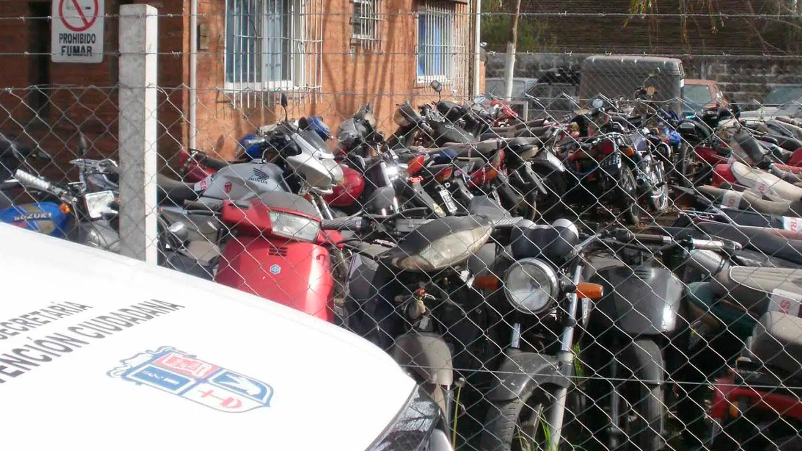 El Municipio de Pilar inicia el proceso para compactar 56 vehículos secuestrados