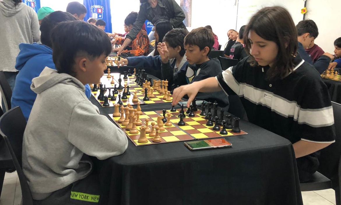 La Escuela Municipal de Ajedrez cerró el año con un torneo abierto ...