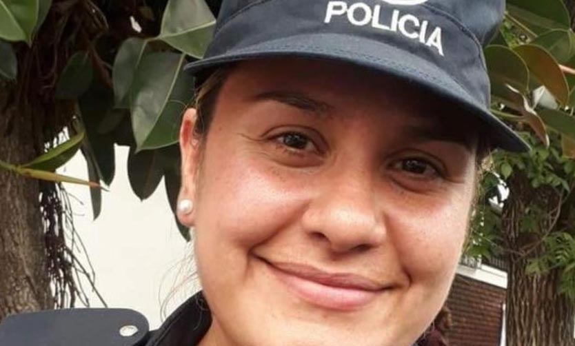 Dudan que la mujer policía herida de un disparo en la cabeza haya ...